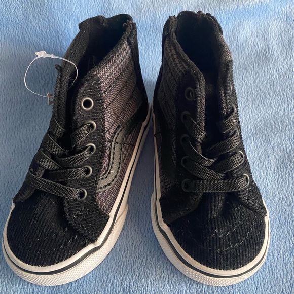 Toddler Vans Shoes - Picture 3 of 5